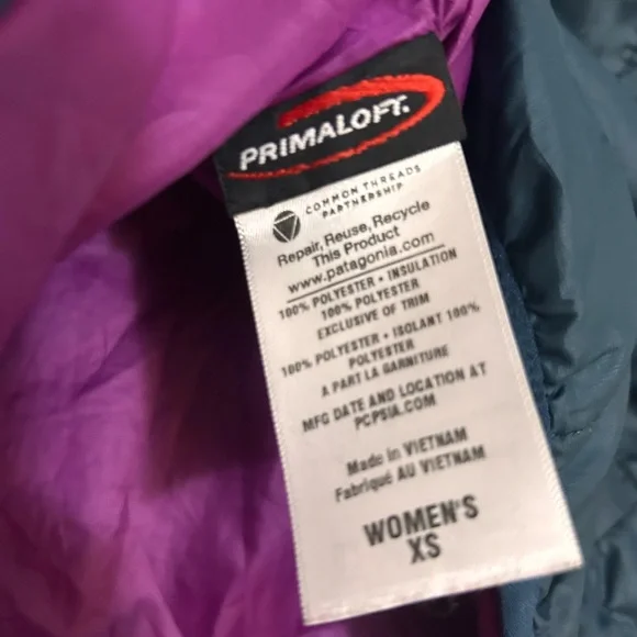 Patagonia Women's XS Purple & navy blue Jacket - Picture 6 of 6